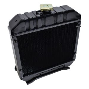 1537172060 / 15371-72060 / 15371-7206-0 RADIATOR KUBOTA B6001, B6100, B7001, B7100 Kubota: B6001 B6100 B7001 B7100 Dimensions: Width: 365mm Height: 415mm (without the filler cap) Thickness: 65mm Connection top: 35mm Connection bottom: 35mm Including overpressure hose